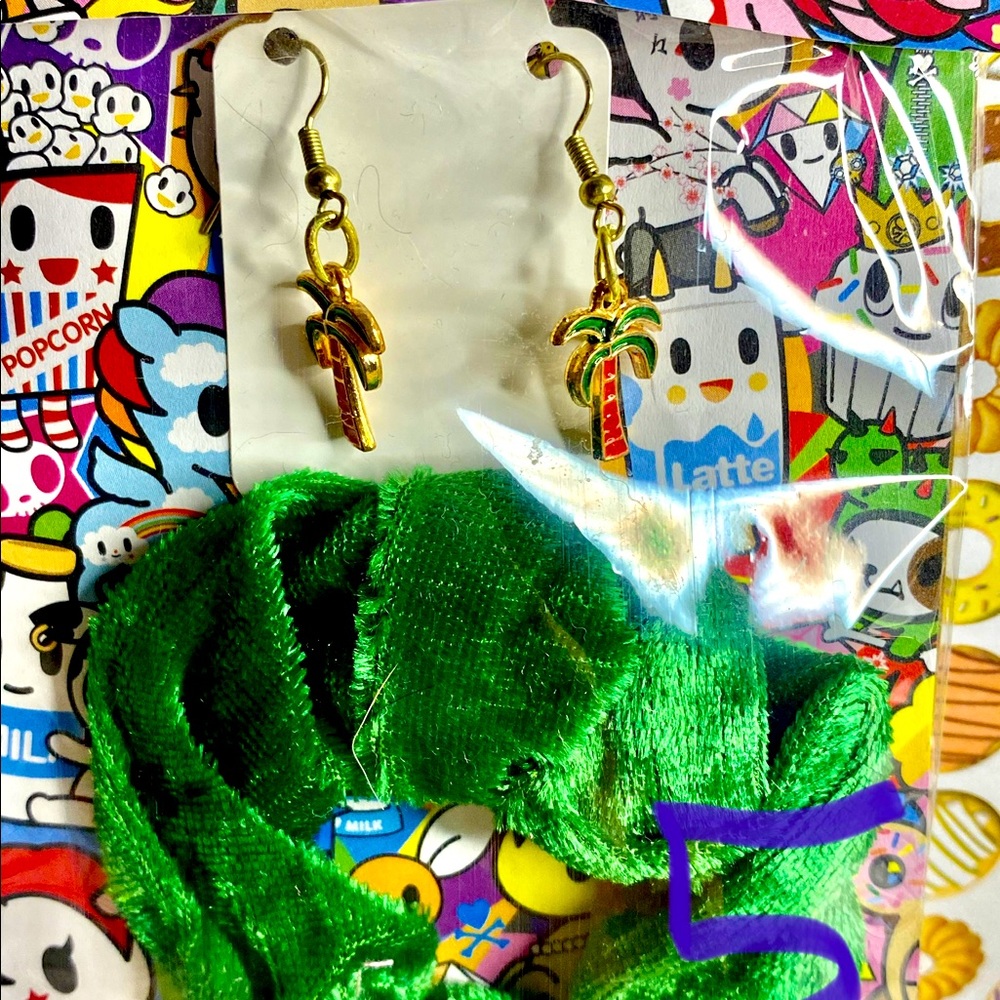 Matching earrings and Scrunchy